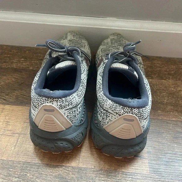 Brooks Adrenaline Running Sneakers size 8 - Picture 5 of 7